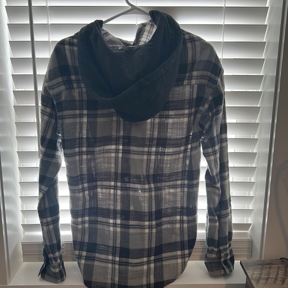 FLANNEL - Picture 5 of 5